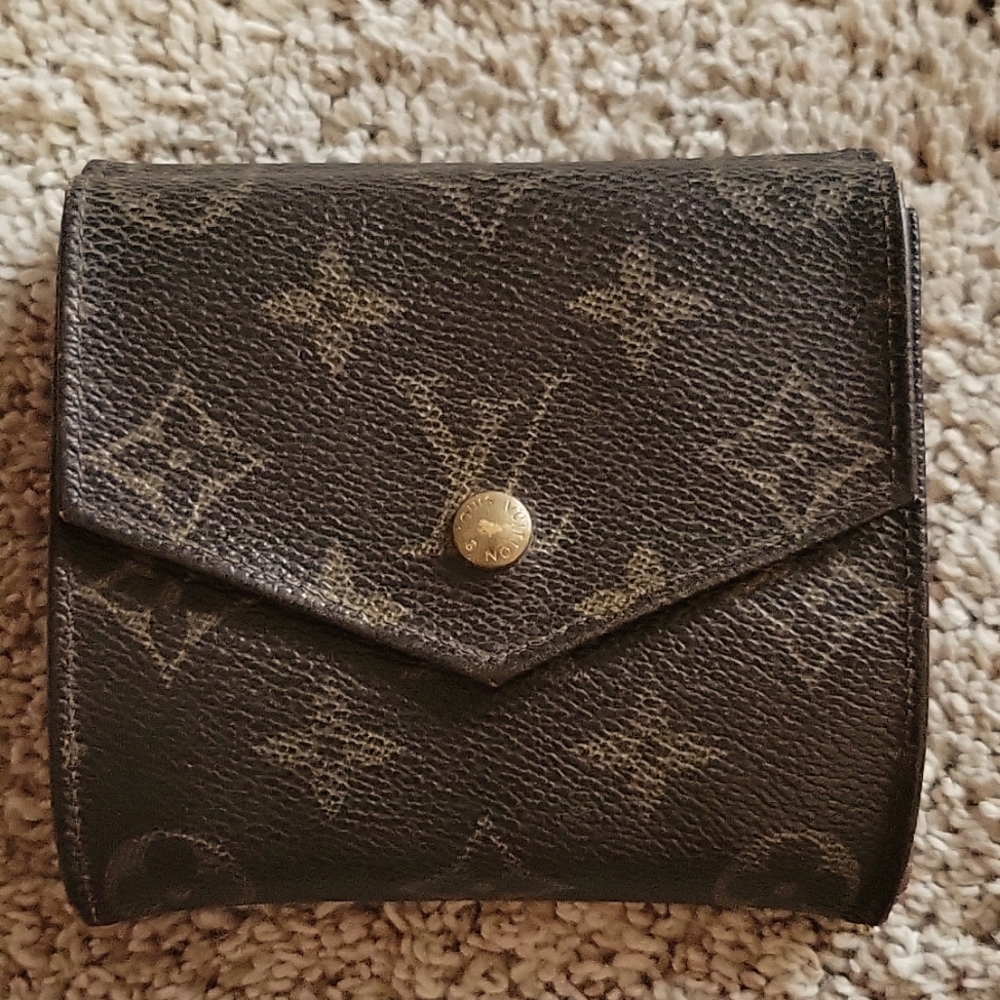 Vintage Louis Vuitton Monogram Envelope Wallet /  Billfold